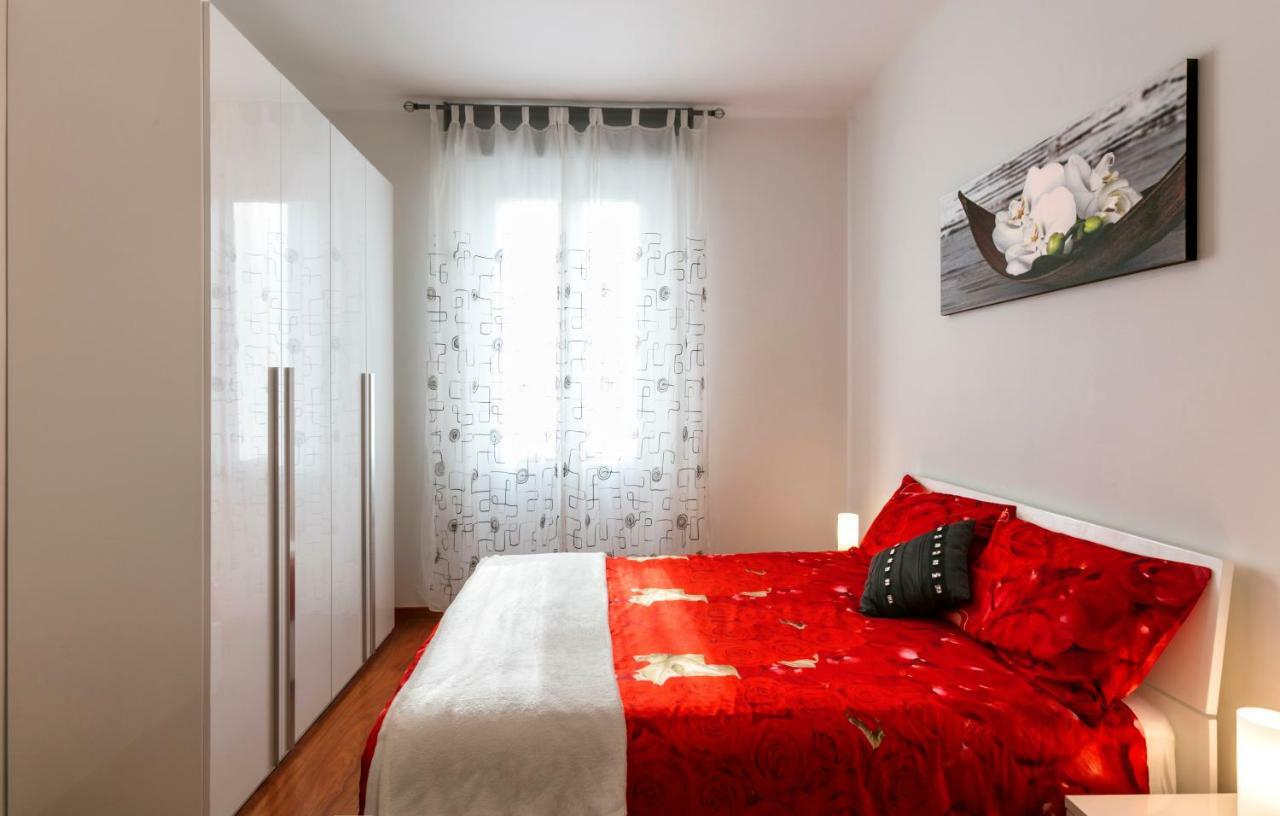 Bright House In Apartamento Milán